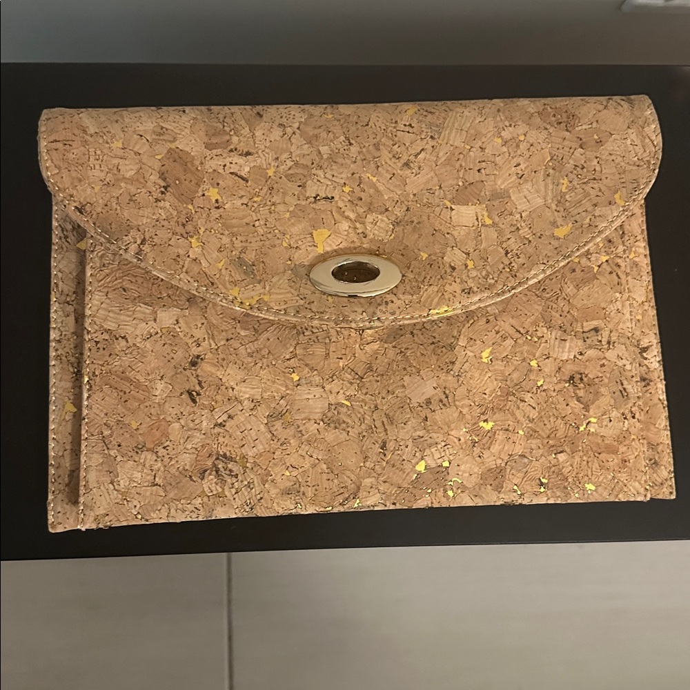 Corkscrew Clutch/Crossbody